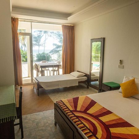 Amaya Beach Hotel Dikwella Eksteriør bilde