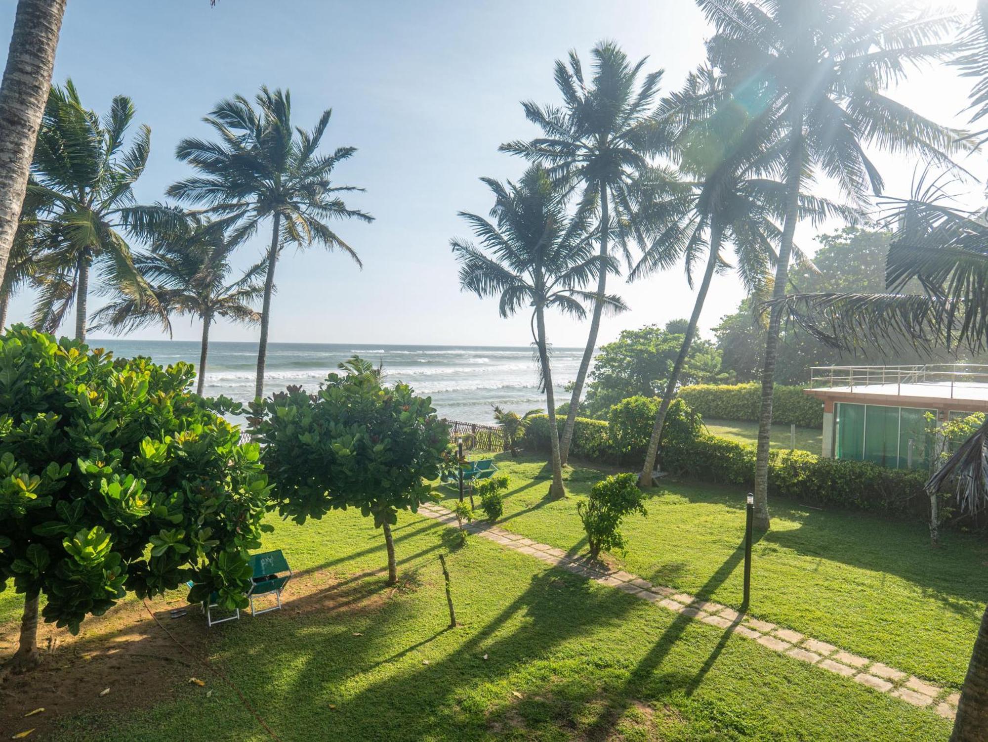 Amaya Beach Hotel Dikwella Eksteriør bilde