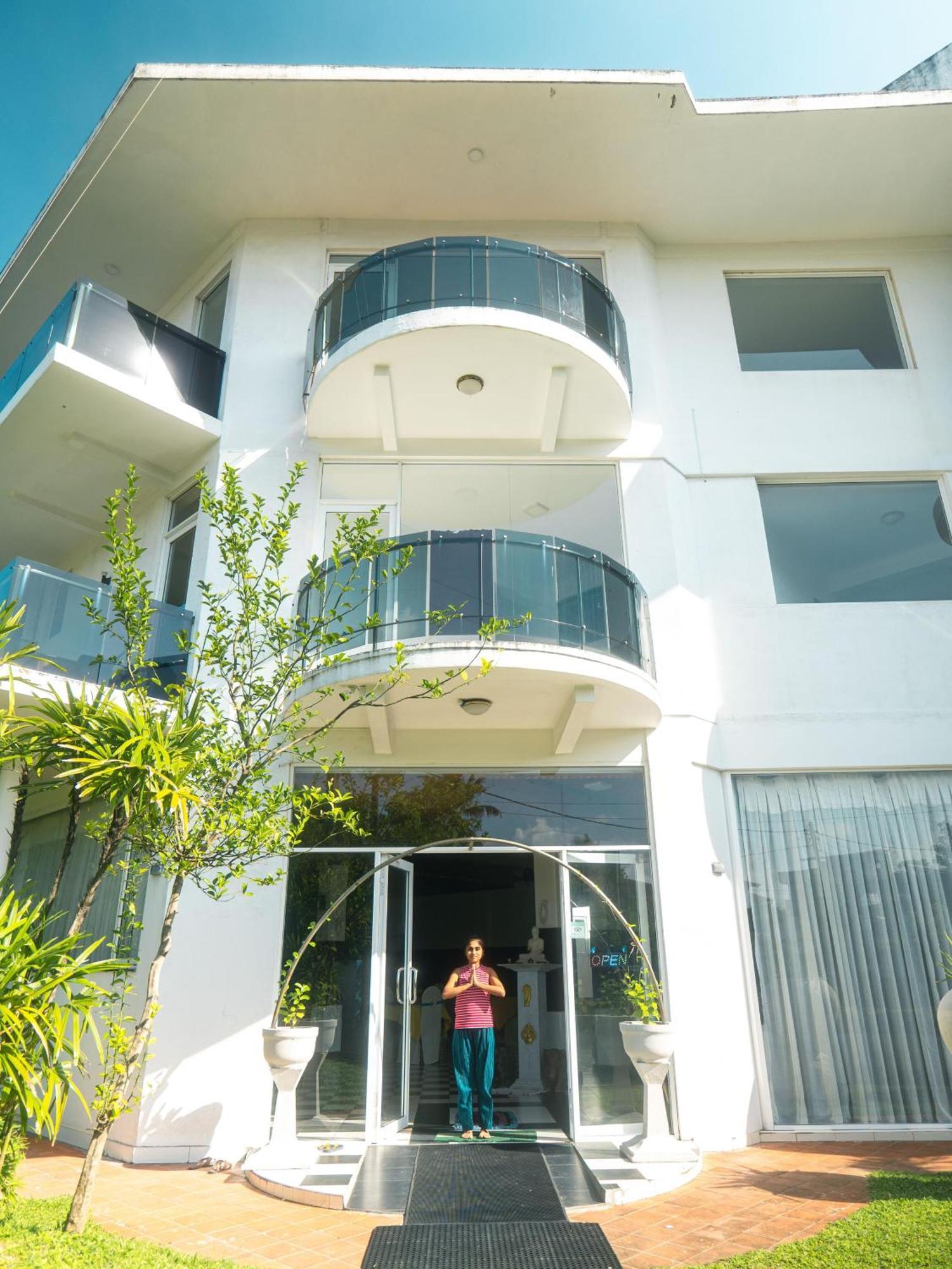 Amaya Beach Hotel Dikwella Eksteriør bilde